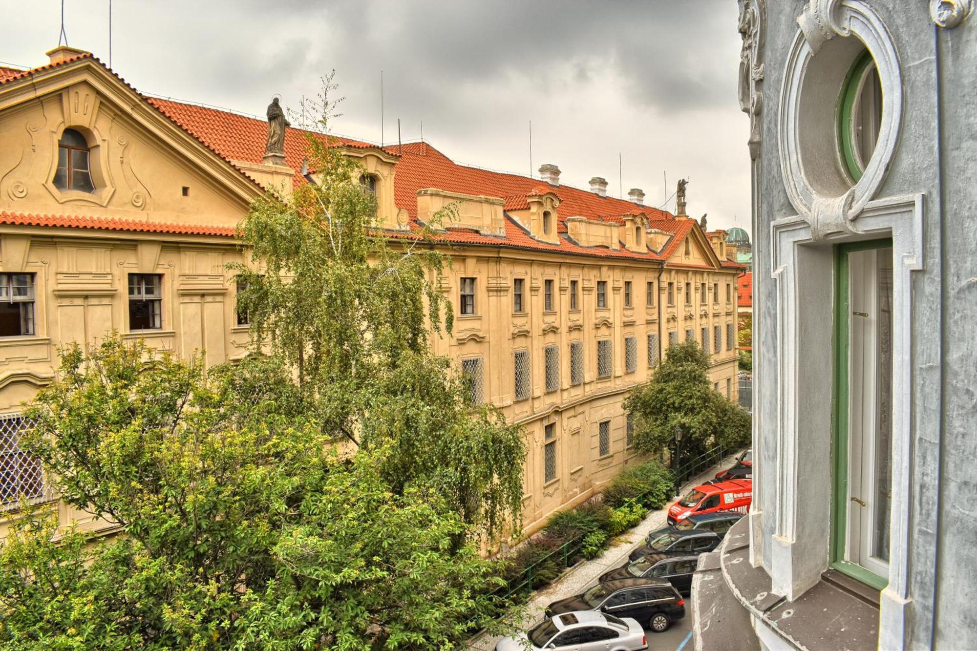 Milosrdnych Apartments Prague Exterior photo